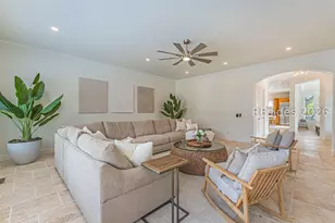 90 Sandcastle Ct, Hilton Head Island, SC 29928 - Photo 9