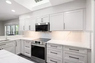 9 Wild Holly Ct, Hilton Head Island, SC 29926 - Photo 17