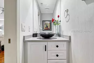 33 Oak Ct, Hilton Head Island, SC 29928 - Photo 7