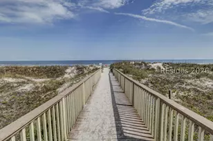 90 Gloucester Rd, Hilton Head Island, SC 29928 - Photo 39