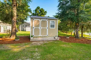 4887 Breeze Way, Beaufort, SC 29907 - Photo 23