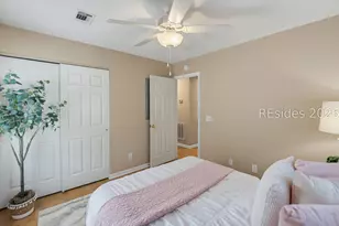 8 Shiney Leaf Ct, Beaufort, SC 29907 - Photo 17