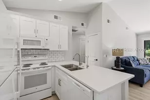 5 Gumtree Rd, Hilton Head Island, SC 29926 - Photo 9