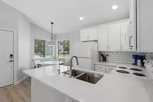 5 Gumtree Rd, Hilton Head Island, SC 29926 - Photo 9