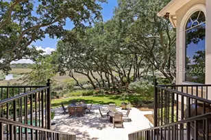 127 Fort Walker Dr, Hilton Head Island, SC 29928 - Photo 57