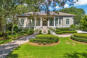 127 Fort Walker Dr, Hilton Head Island, SC 29928 - Photo 1