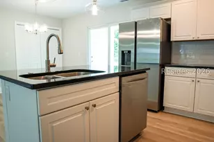 9 Burlington Cir, Beaufort, SC 29906 - Photo 7