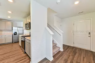 111 Auditorium Rd, Bluffton, SC 29909 - Photo 7