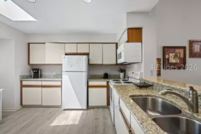 35 Lake Forest Drive #APT 3304, Hilton Head Island, SC 29928 - Photo 7