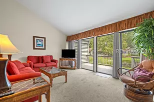 35 Lake Forest Dr, Hilton Head Island, SC 29928 - Photo 15