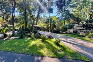 133 Arrow Rd, Hilton Head Island, SC 29928 - Photo 1