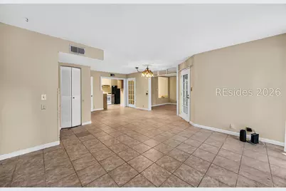 30 Mathews Drive #214, Hilton Head Island, SC 29926 - Photo 5