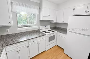 663 William Hilton Pkwy, Hilton Head Island, SC 29928 - Photo 11