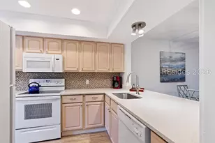 70 Lighthouse Rd, Hilton Head Island, SC 29928 - Photo 3