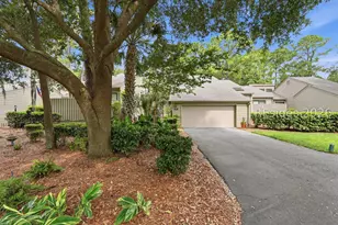 40 Planters Wood Dr, Hilton Head Island, SC 29928 - Photo 1