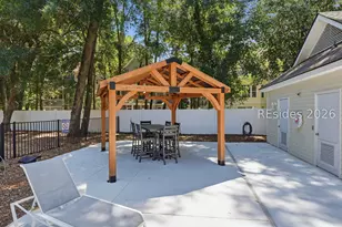 10 Victoria Square Dr, Hilton Head Island, SC 29926 - Photo 43
