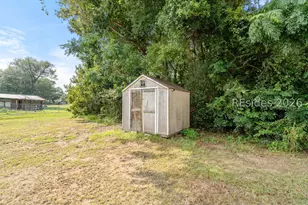 884 Seaside Rd, Saint Helena Island, SC 29920 - Photo 37