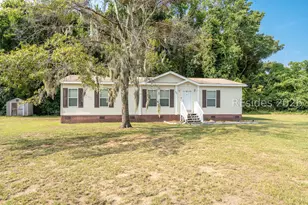 884 Seaside Rd, Saint Helena Island, SC 29920 - Photo 1
