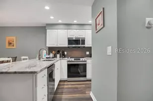 1 Gloucester Rd, Hilton Head Island, SC 29928 - Photo 11