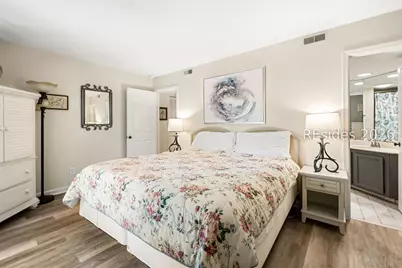 24 Deallyon Avenue #6, Hilton Head Island, SC 29928 - Photo 19