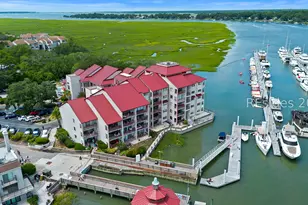 100 Helmsman Way, Hilton Head Island, SC 29928 - Photo 43