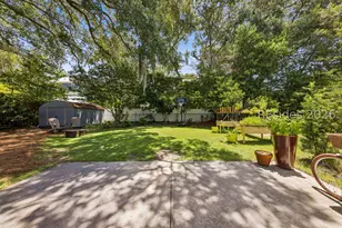 10 Camellia St, Hilton Head Island, SC 29928 - Photo 41