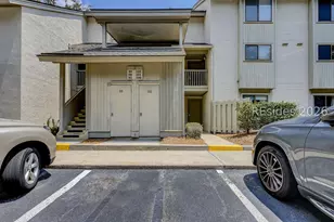36 Deallyon Ave, Hilton Head Island, SC 29928 - Photo 3