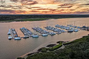 73 Skull Creek Dr, Hilton Head Island, SC 29926 - Photo 3
