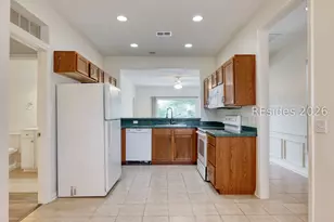 62 Pineapple Dr, Bluffton, SC 29909 - Photo 11