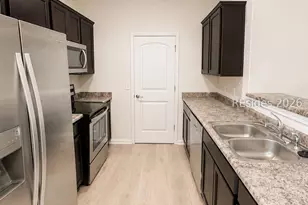 153 Okatie Park Cir E, Ridgeland, SC 29936 - Photo 9