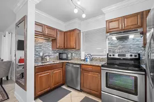 663 William Hilton Pkwy, Hilton Head Island, SC 29928 - Photo 5