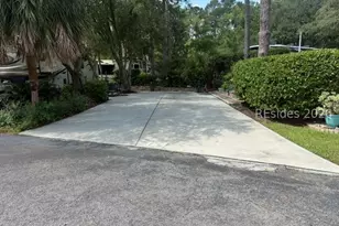 43 Jenkins Rd, Hilton Head Island, SC 29926 - Photo 1