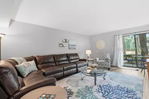90 Gloucester Rd, Hilton Head Island, SC 29928 - Photo 9