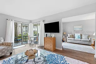 90 Gloucester Rd, Hilton Head Island, SC 29928 - Photo 13