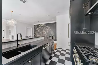 24 E Liberty Street #73, Savannah, GA 31401 - Photo 7
