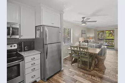 40 Folly Field Road #D9, Hilton Head Island, SC 29928 - Photo 7