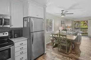 40 Folly Field Rd, Hilton Head Island, SC 29928 - Photo 7