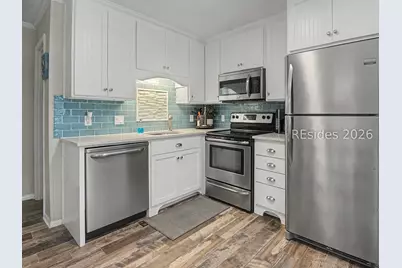 40 Folly Field Road #D9, Hilton Head Island, SC 29928 - Photo 5