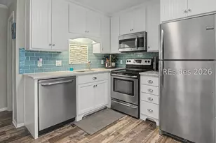 40 Folly Field Rd, Hilton Head Island, SC 29928 - Photo 5