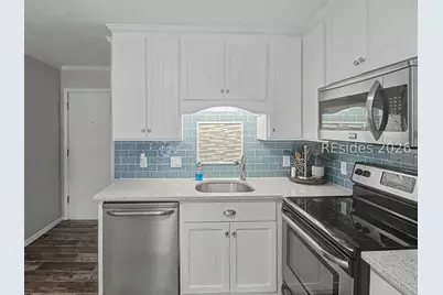 40 Folly Field Road #D9, Hilton Head Island, SC 29928 - Photo 11