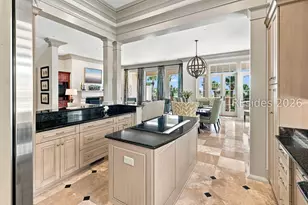 136 S Shore Dr, Hilton Head Island, SC 29928 - Photo 15