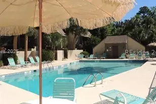 11 Tanglewood Dr, Hilton Head Island, SC 29928 - Photo 25