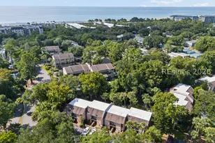11 Tanglewood Dr, Hilton Head Island, SC 29928 - Photo 1