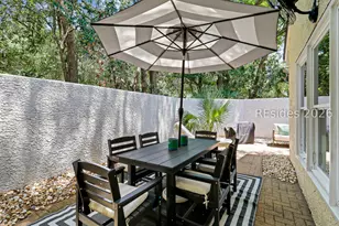 2 Wimbledon Ct, Hilton Head Island, SC 29928 - Photo 11