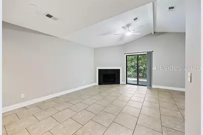 96 Mathews Drive #218, Hilton Head Island, SC 29926 - Photo 11