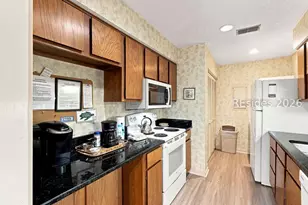 108 Lighthouse Rd, Hilton Head Island, SC 29928 - Photo 17