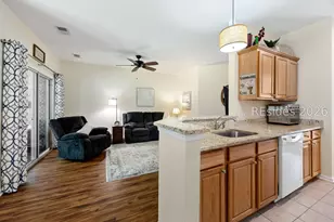 241 Landing Ln, Bluffton, SC 29909 - Photo 11
