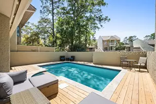 7 Genoa Ct, Hilton Head Island, SC 29928 - Photo 15