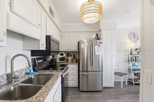 40 Folly Field Rd, Hilton Head Island, SC 29928 - Photo 13