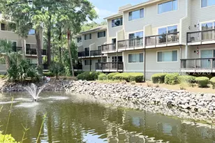 9 Tanglewood Dr, Hilton Head Island, SC 29928 - Photo 3
